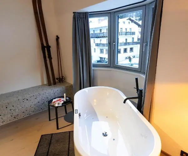 Boutique Edelweiss Hotell