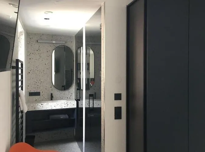 Boutique Edelweiss Hotell *